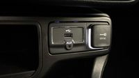 Jeep Renegade 1.6 MultiJet 120ch Quicksilver Winter Edition MY20 — photo 30