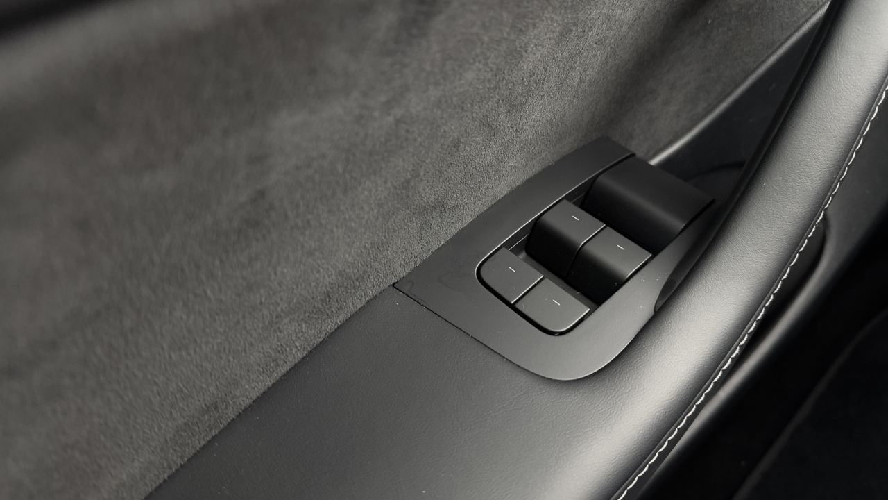 Tesla MODEL 3 Autonomie Standard Plus RWD — photo 15