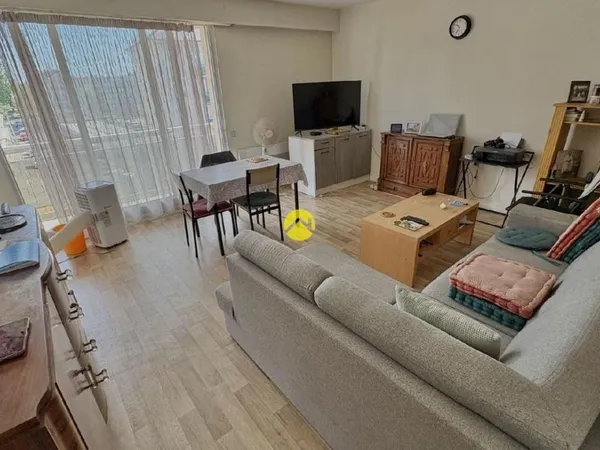APPARTEMENT T2 60M²