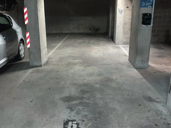Parking à louer