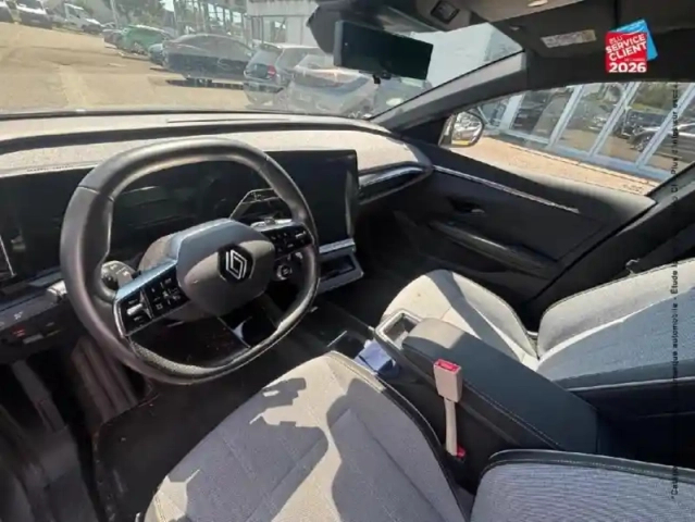 Renault Megane e-tech electric ev60 220ch techno super charge -c — photo 15