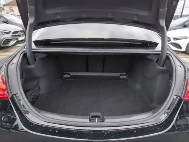 Mercedes Classe C 220 d berline amg lin — photo 10