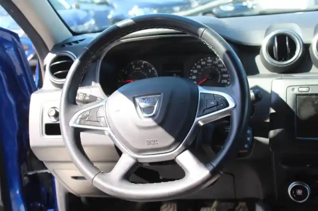 Dacia Duster blue dci 115 4x2 — photo 11