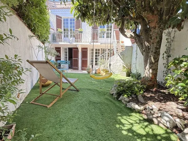 Maison 5 pièces 147 m²