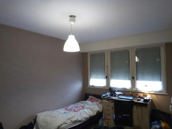 loue chambre meublée