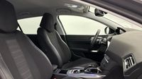 Peugeot 308 1.2 PureTech 130ch E6.3 S&S Allure EAT8 — photo 15