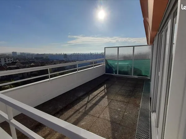 Studio 1 pièce 31 m²