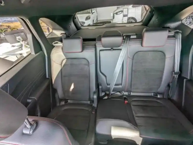 Ford Kuga 2.5 duratec 225ch phev st-line x bva — photo 10