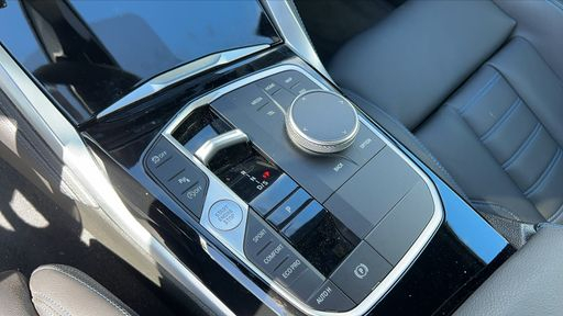 BMW Serie 2 Coupe M240i 374 BVA - M Performance – 2023 – 29090 km – Essence – Boîte Automatique — photo 12