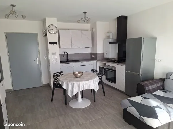 Appartement meublé 2 pièces 40m2