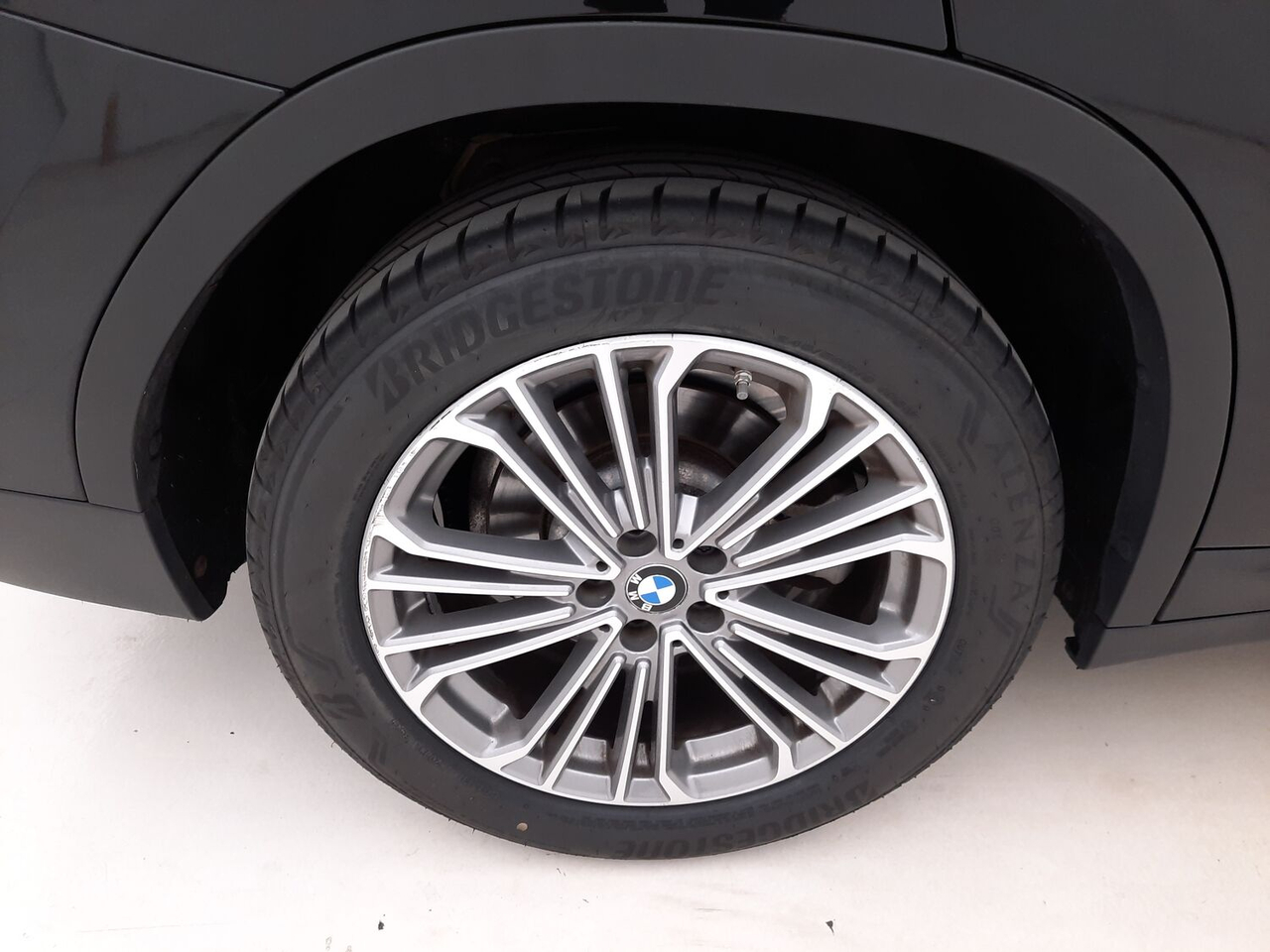 BMW X3 — photo 17