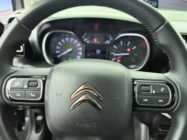 Citroën C3 Aircross puretech 110 s&amp;s bvm6 shine — photo 19