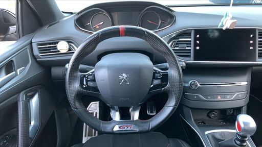 Peugeot 308 GTI 1.6 262.0 - GTI – 2018 – 95000 km – Essence – Boîte Manuelle — photo 37