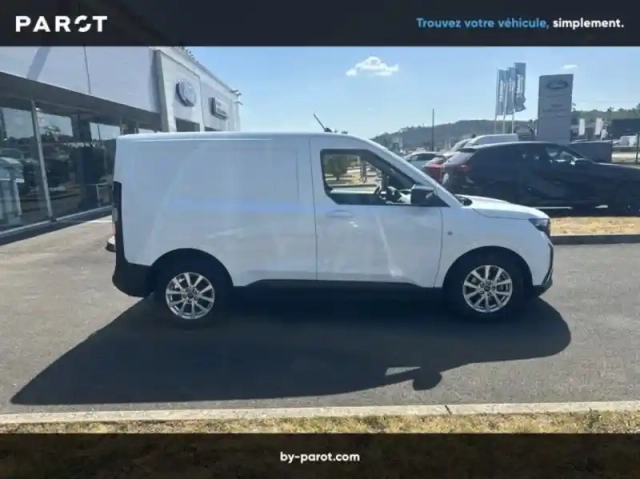 Ford Transit Courier fourgonnette 1.0 ecoboost 100ch trend — photo 17
