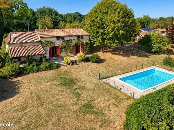 Propriété 6 pièces 115 m²