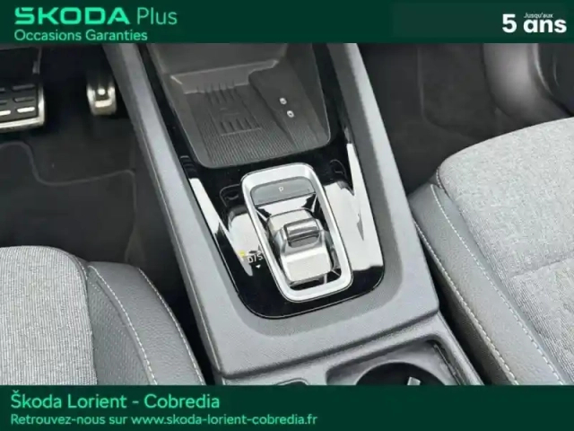 Skoda Octavia combi 2.0 tdi scr 150ch sportline dsg7 — photo 12