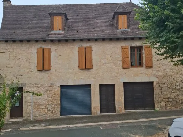Loue Maison F5 à Salviac Bourg dans le 46 (LOT)