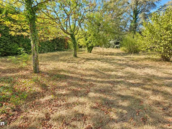 Vente | Terrain | Saint-Georges-de-Reneins | Terrasse · Jardin