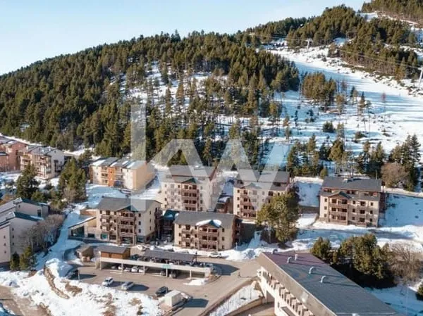 A VENDRE T2 32m2 LES ANGLES FONT ROMEU 83840€ TTC