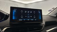 Peugeot 5008 1.2 PureTech 130ch S&S Allure Pack EAT8 — photo 27