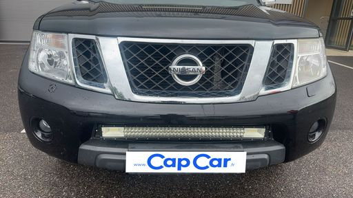 Nissan Navara 2.5 dCi 190 4WD - Double Cabine Xe – 2015 – 124880 km – Diesel – Boîte Manuelle — photo 32