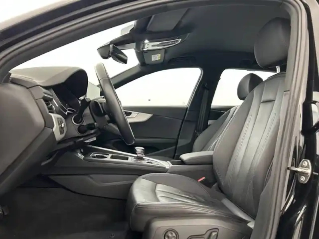 Audi A4 avant 35 tdi 163 s tronic 7 — photo 37