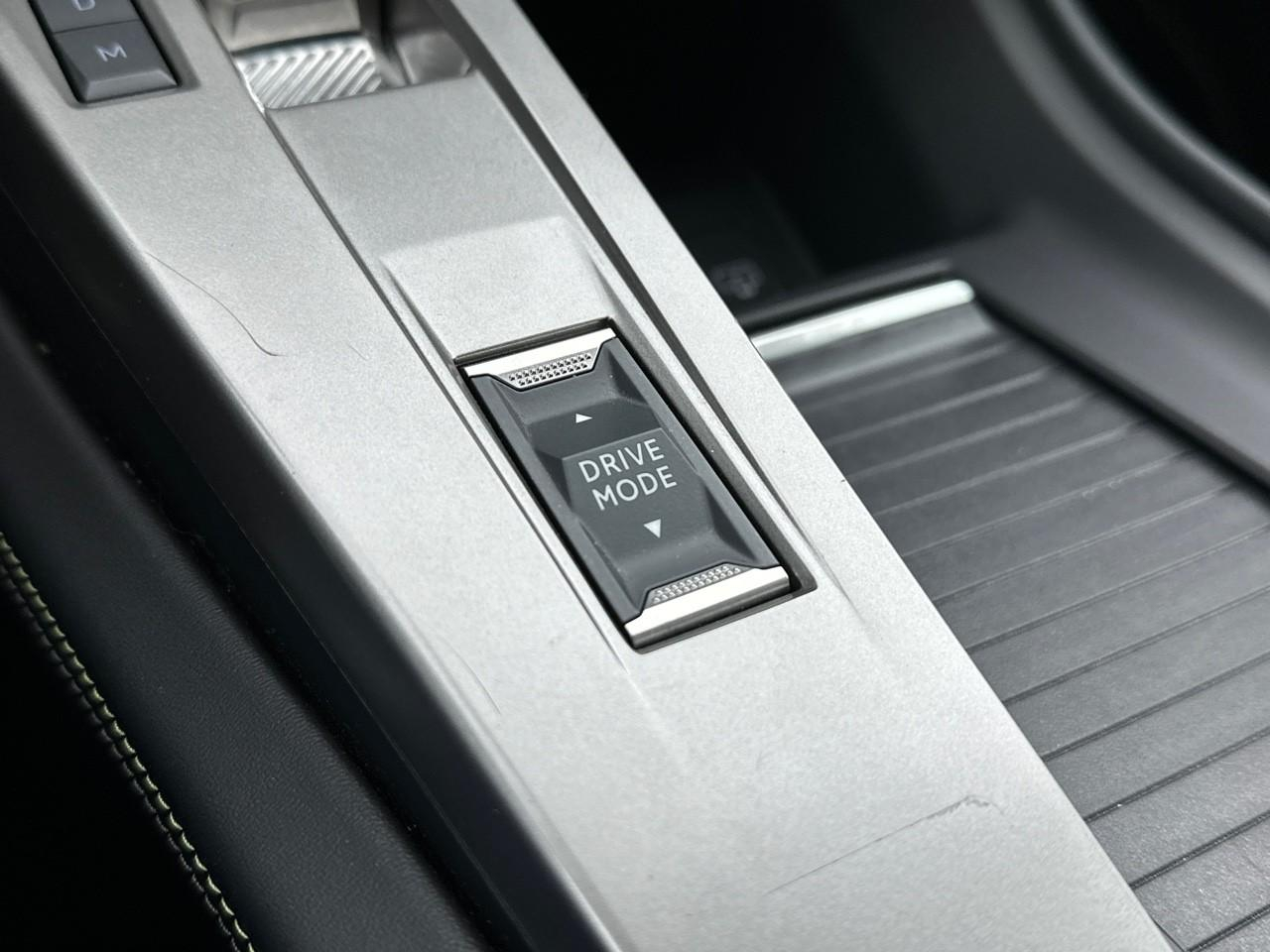 Peugeot 408 hybrid 145 e-dcs6 gt — photo 30