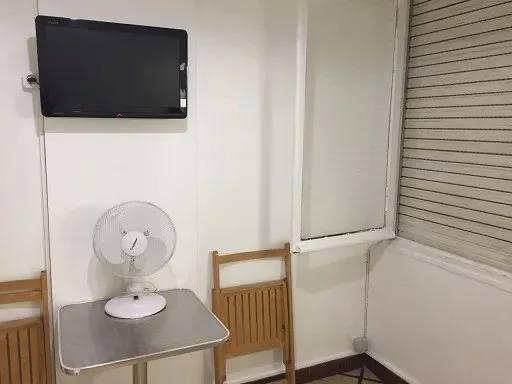 CIMIEZ - Chambre meublée avec coin cuisine