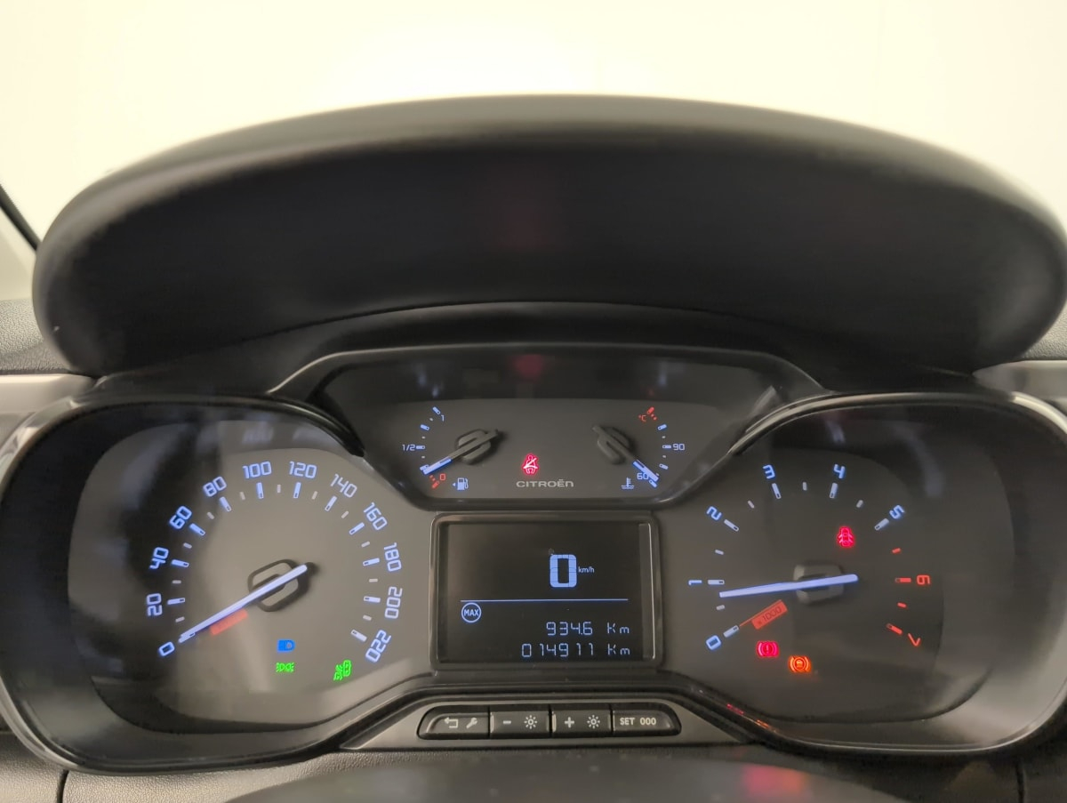 Citroën C3 — photo 20