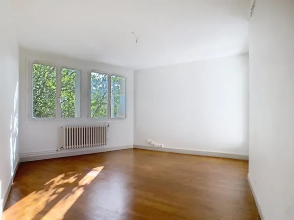 Appartement T3 avec Balcon - Av Jean Rieux