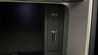 Audi Q3 35 TDI 150ch Design S tronic 7 — photo 30