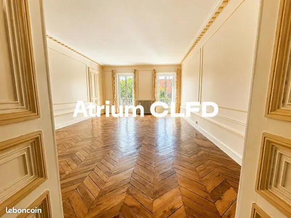 Bureaux 235 m² CLERMONT FERRAND