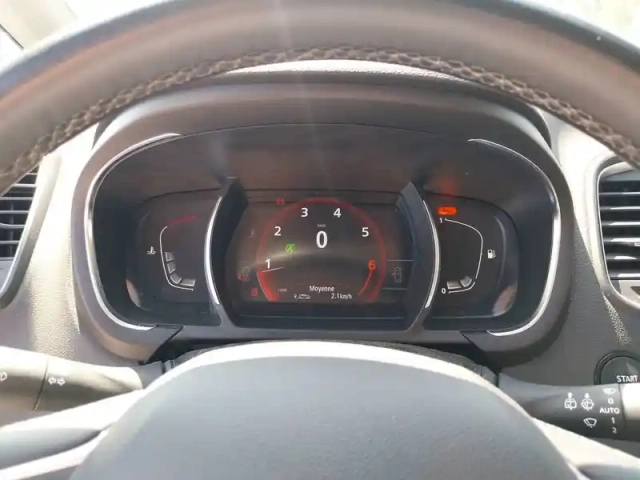 Renault Scenic grand  tce 140 — photo 32