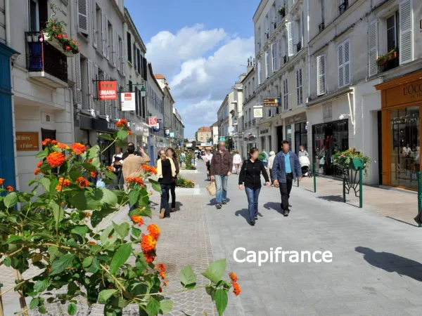 Commerce 1 pièce 84 m²