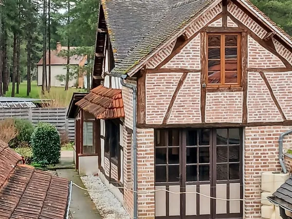 Maison 4 pièces 187 m²