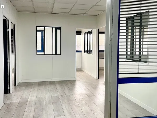 Bureaux 70 m² Épinay-sur-Seine
