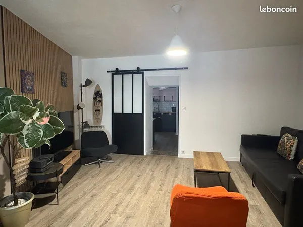 Location appartement Viarme