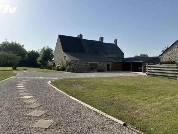 Maison 9 pièces 208 m²