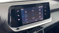 Peugeot 2008 BLUEHDI 130 S&S EAT 8 ALLURE PACK — photo 13