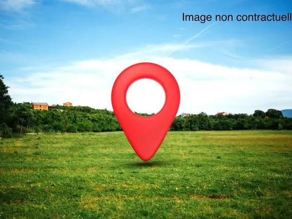 Terrain industriel 51980 m²