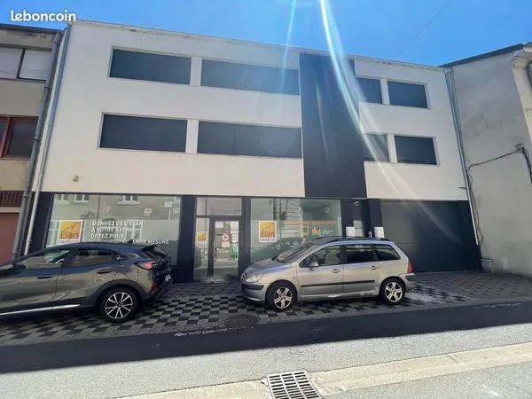 LOCAL COMMERCIAL - 117 m2 - SAINT-AVOLD