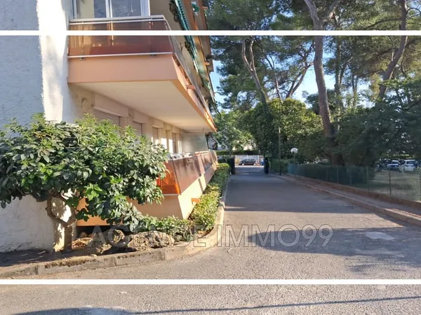 GARAGE 12 M² : LES 2 COLOMBES