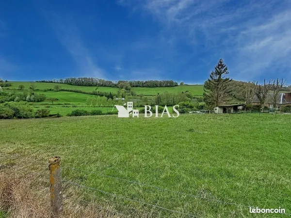 Terrain 2584 m² Buchy