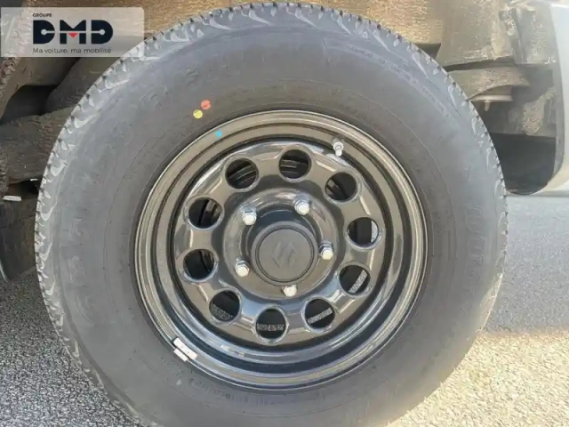 Suzuki Jimny 1.5 vvt privilège — photo 13
