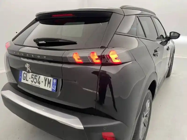 Peugeot 2008 puretech 100 s&amp;s bvm6 — photo 31