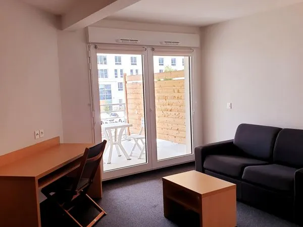 T2 appartement meublé 40 m² La Ville aux Dames avec balcon