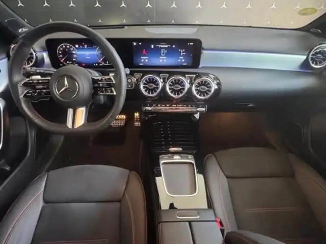 Mercedes Classe A 200 d amg line — photo 11