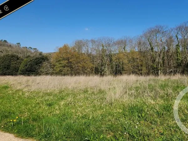 Terrain 1540 m²