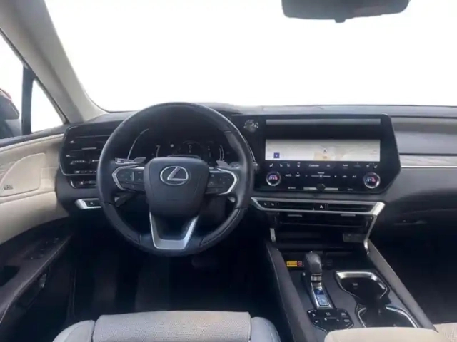 Lexus Rx 450h+ executive 4wd — photo 11