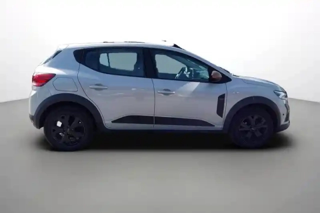 Dacia Sandero eco-g 100 — photo 34